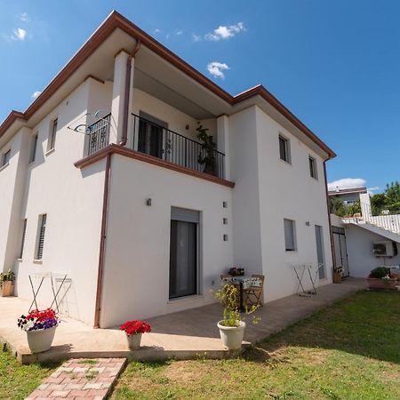 Bed and Breakfast Giglio Marino Тортолі Екстер'єр фото