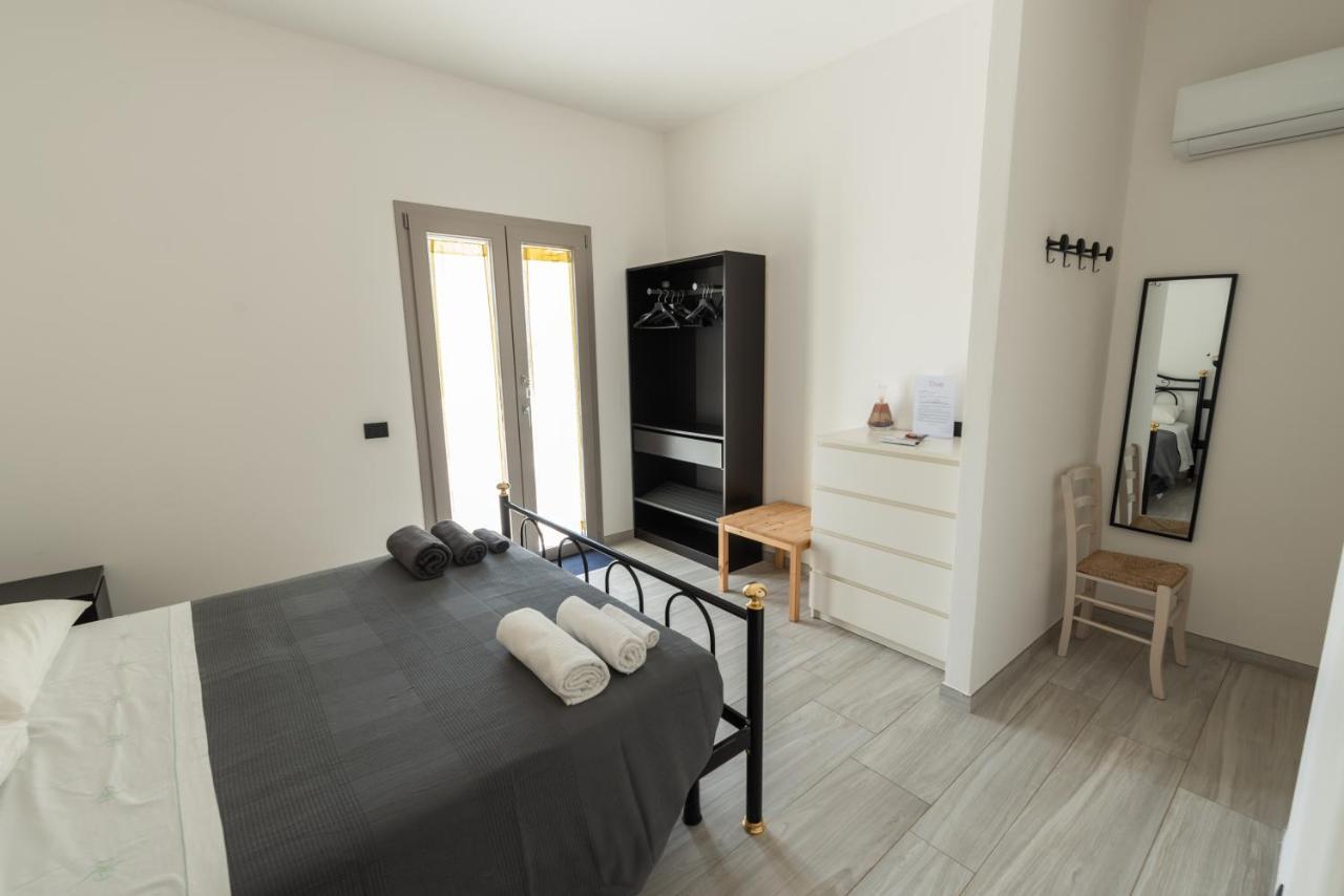Bed and Breakfast Giglio Marino Тортолі Екстер'єр фото