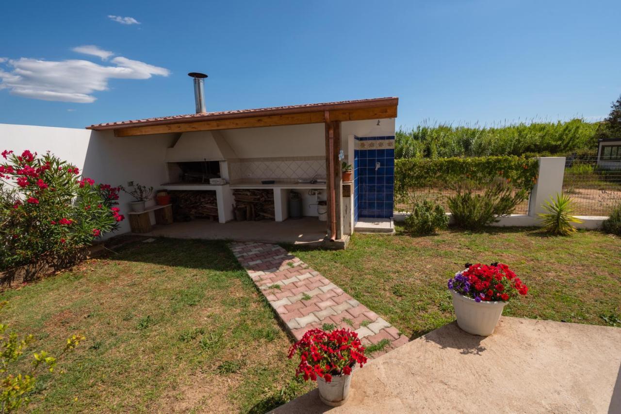 Bed and Breakfast Giglio Marino Тортолі Екстер'єр фото